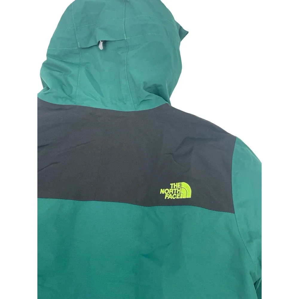 The North Face Jacket NF0A2REW Large Green NWOT